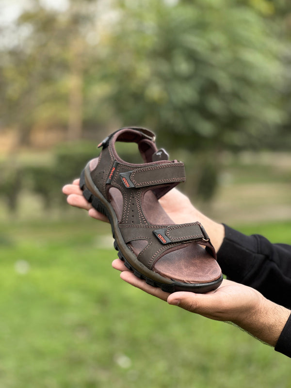 ARISTO LEATHER SANDALS - BROWN